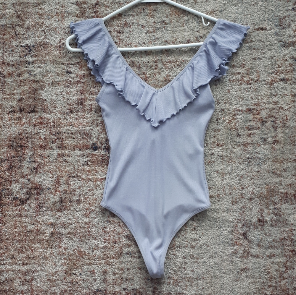 NWOT Aritzia Wilfred Danette Bodysuit XXS